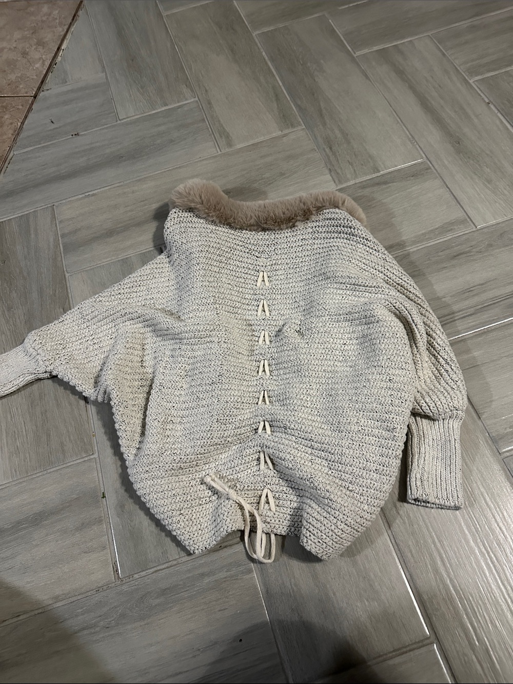 Cable Knit Shrug with Faux Fur Trim - Cream - Picture 6 of 6